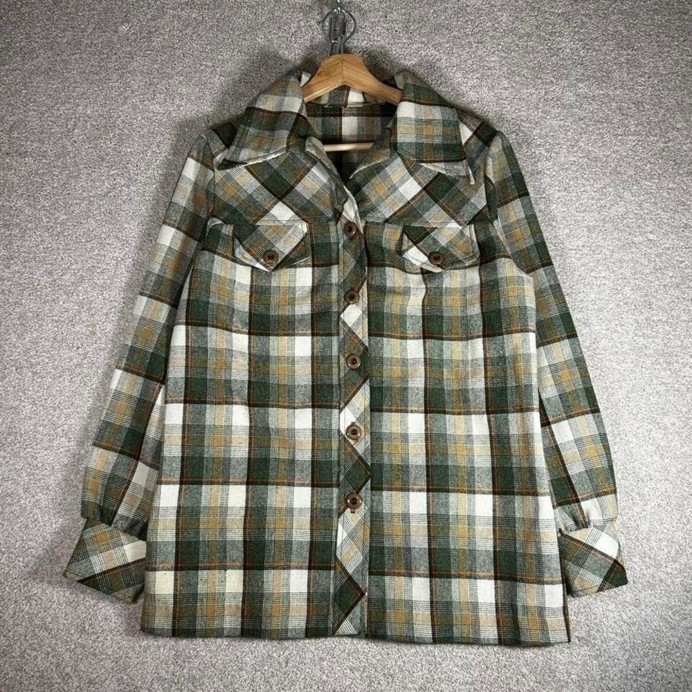 Vintage 80s green and brown plaid button up long sleeve flannel shirt Size M